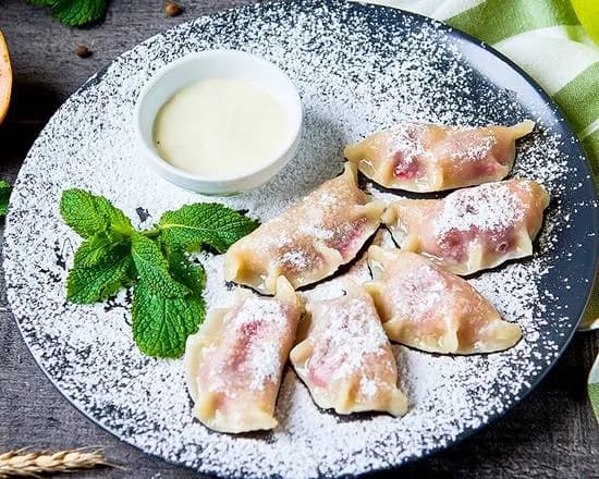 Pierogi z Wiśnią i Twarogiem