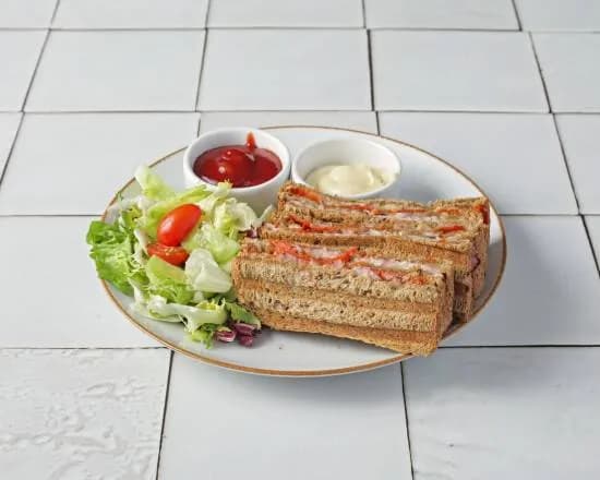 Szynka + salami + cebula + ser