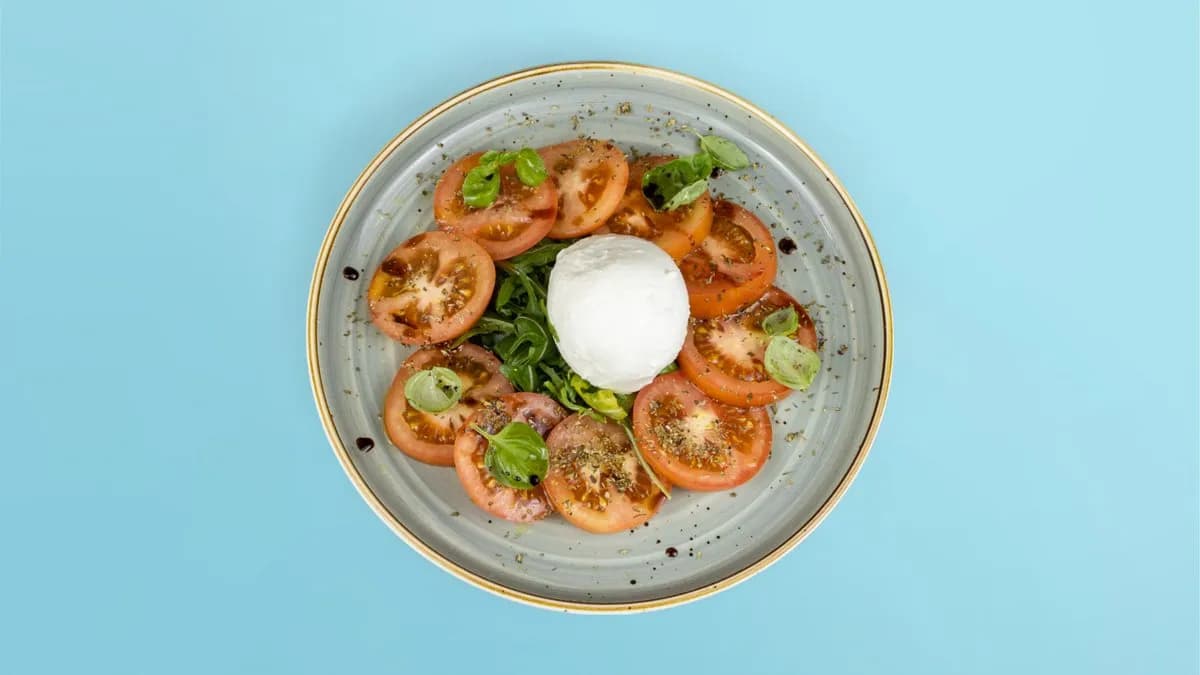 2. Caprese Bufalo