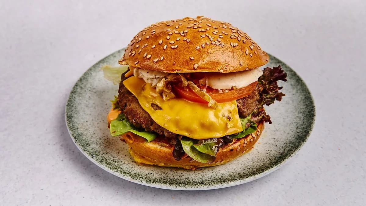 Cheesy Burger
