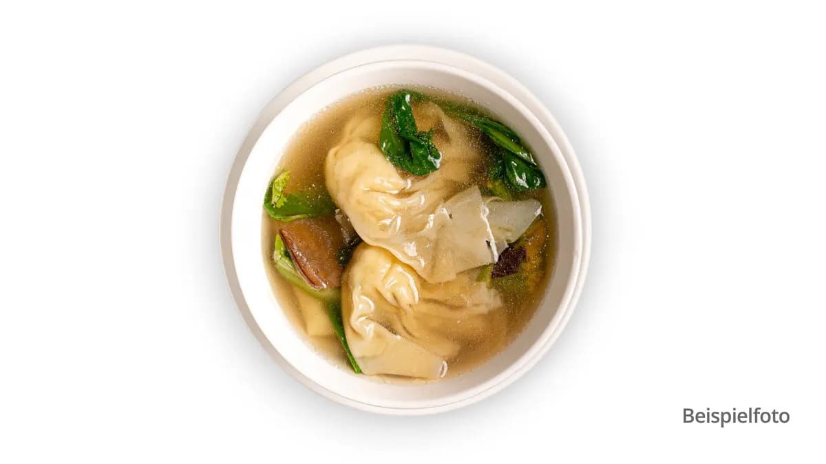 4. Wan Tan Suppe