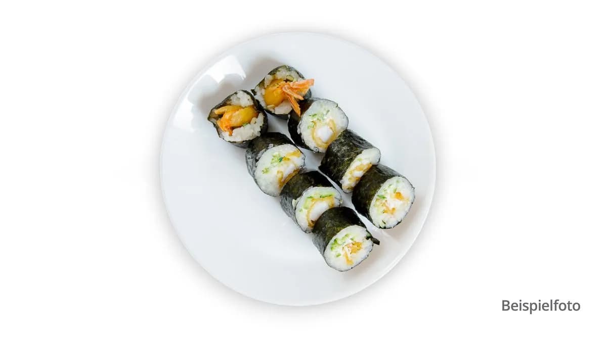 24. Ebi Avocado Maki