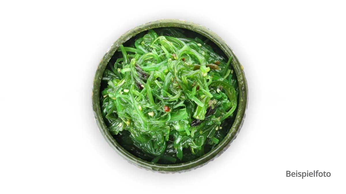 118. Wakame Salad