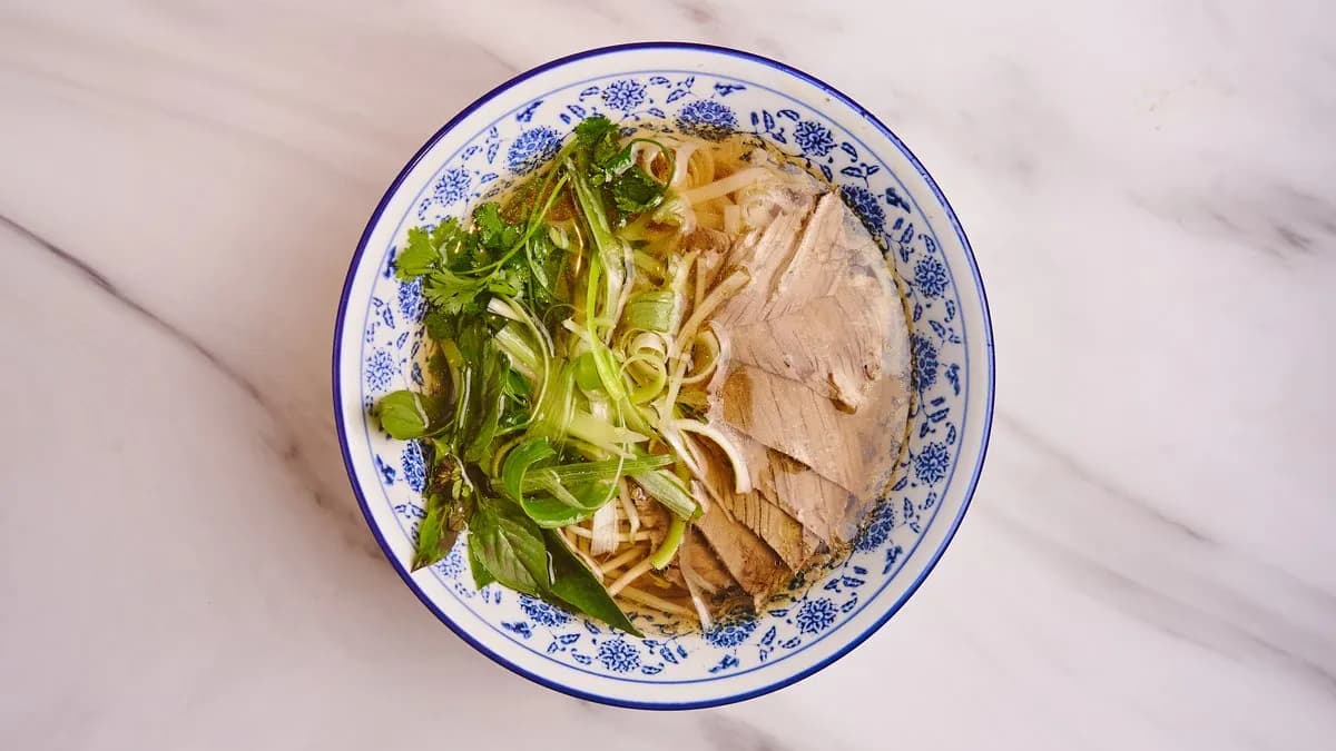 27. Phở Bò soup