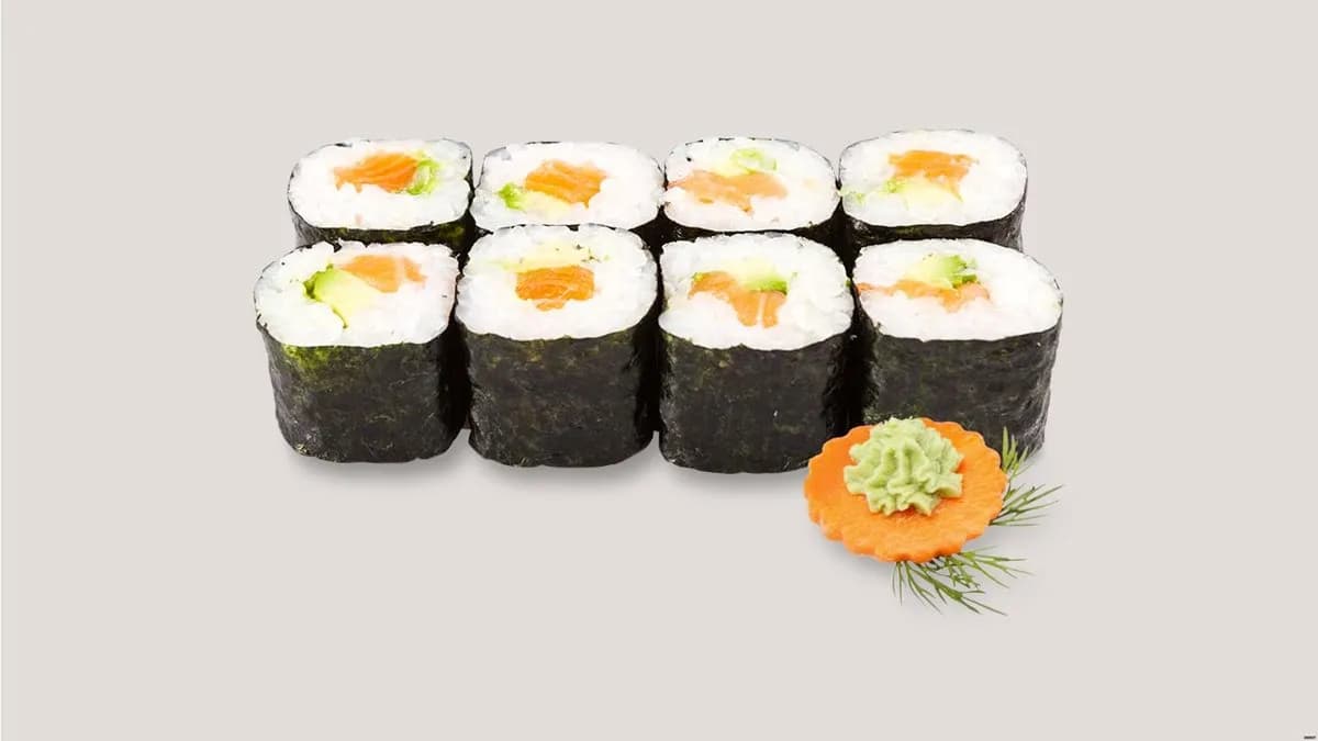46. Sake Avocado Maki