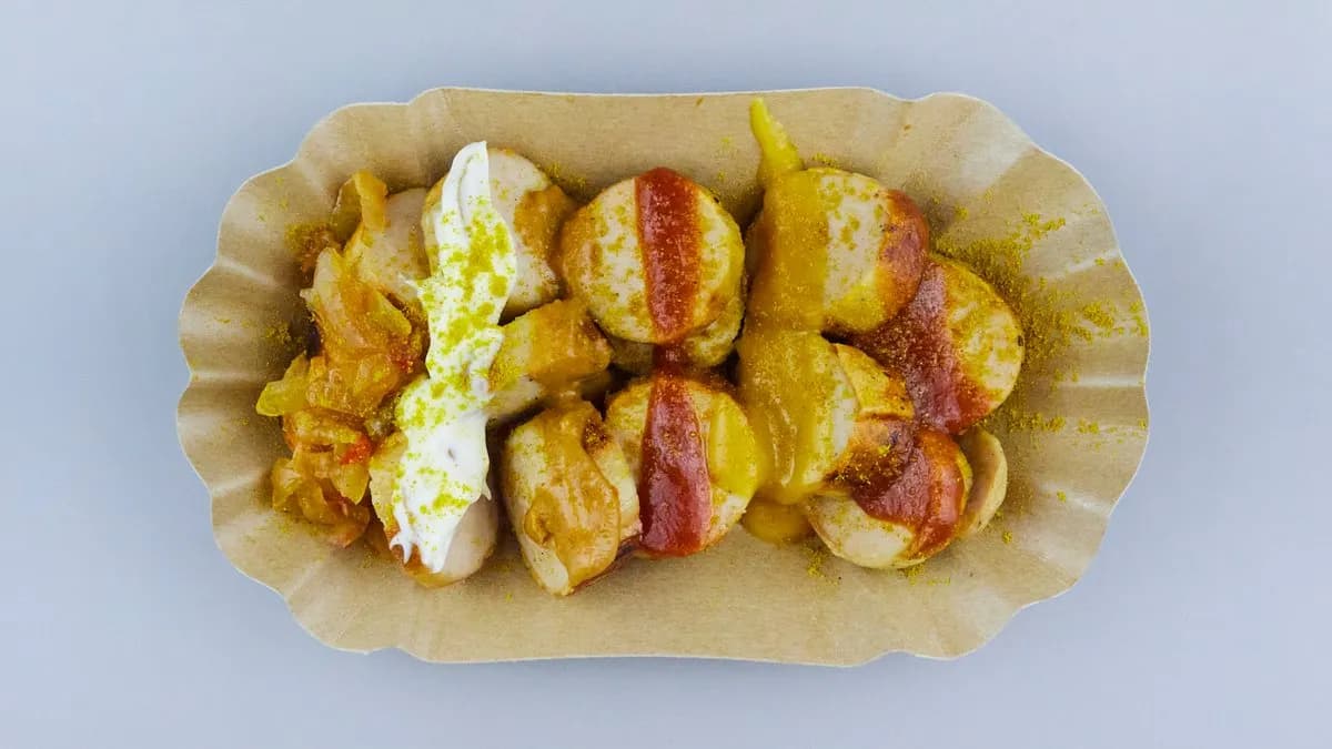 Gebrühte Currywurst
