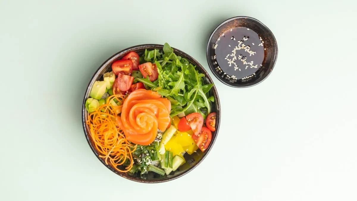 S70. Trang An Salmon Bowl