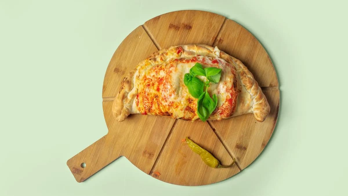 121a. Pizza Calzona Popeye