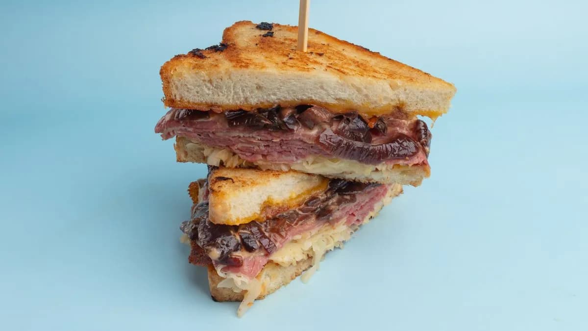 Grilled Pastrami Sandwich