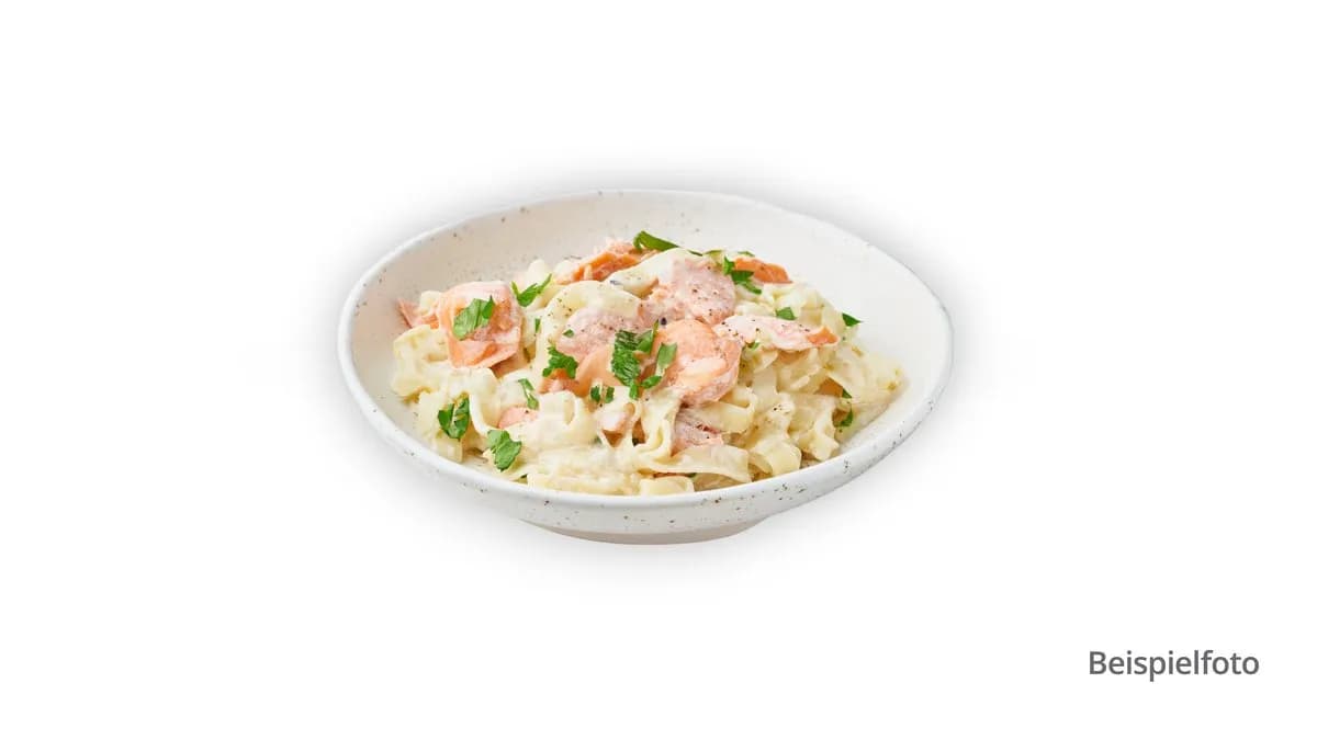 Tagliatelle Salmon