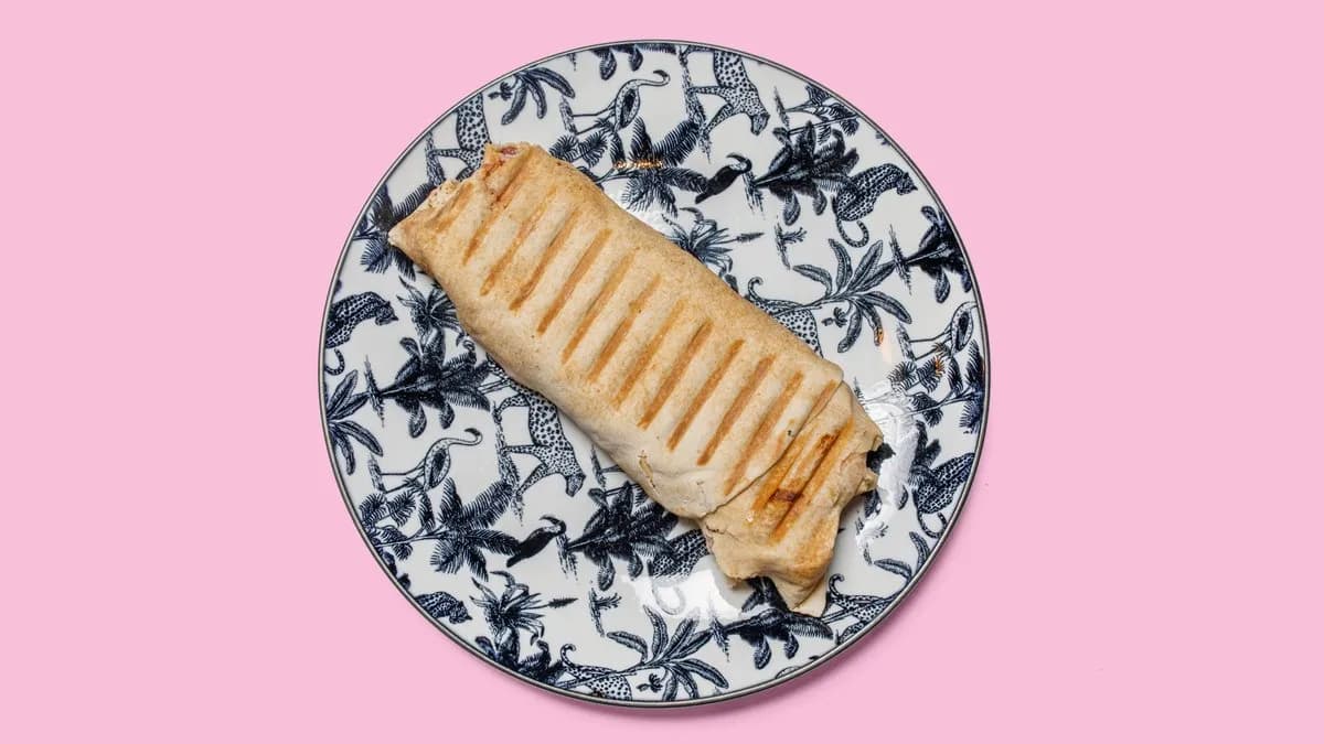 Shawarma and Halloumi Roll