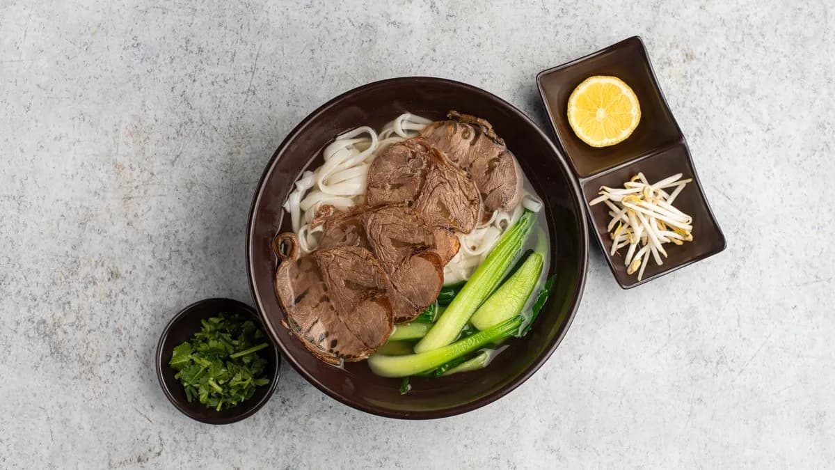 L5 - Rizstészta leves marhahússal