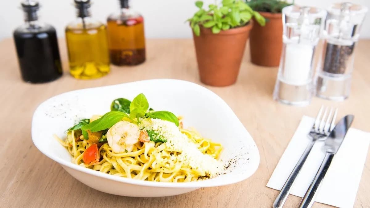 PASTA SCAMPI E SPINACI