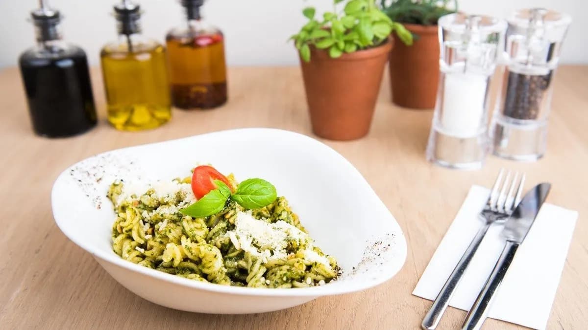 PASTA PESTO BASILICO