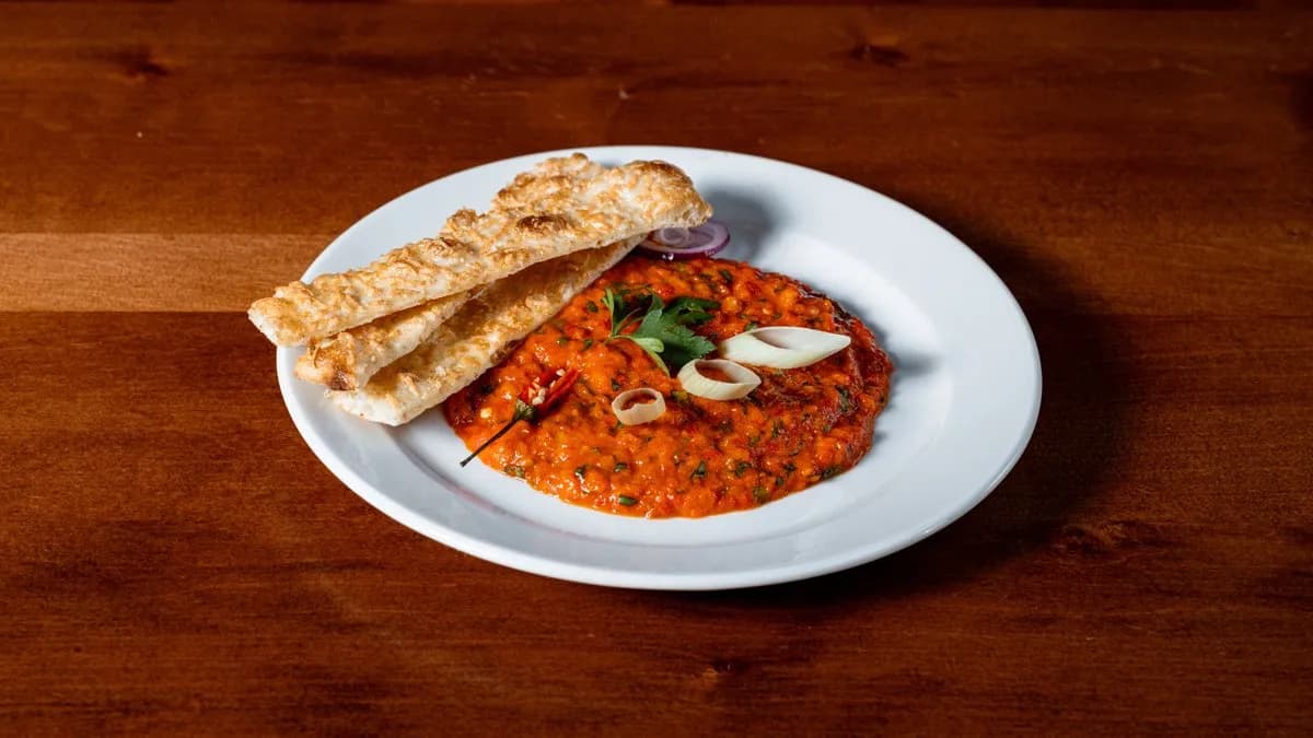 VEGÁN Kápia paprikakrém (20 dkg) Focaccia/Pizzakenyérrel