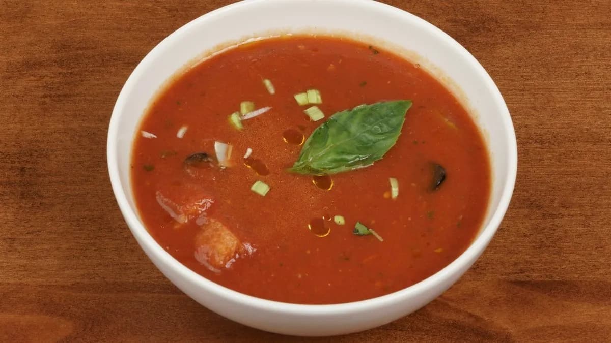 VEGÁN Toszkán paradicsomleves