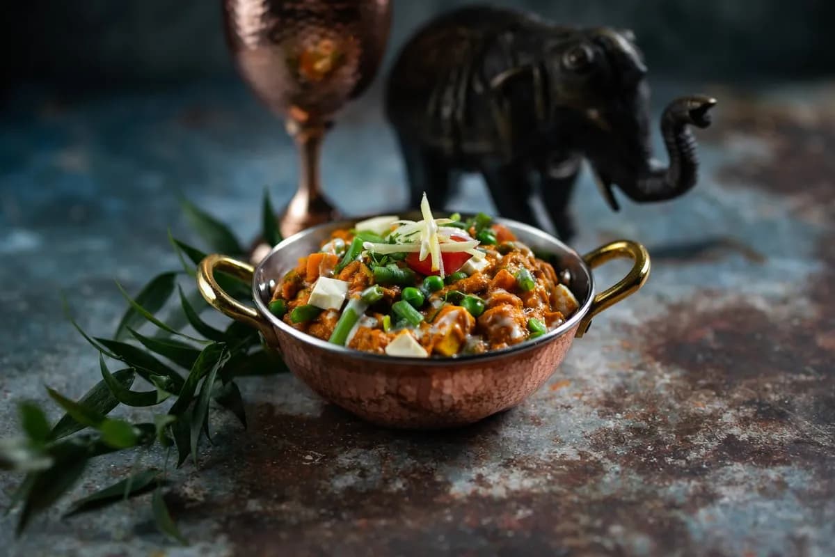 MIX VEG -ZÖLDSÉG CURRY