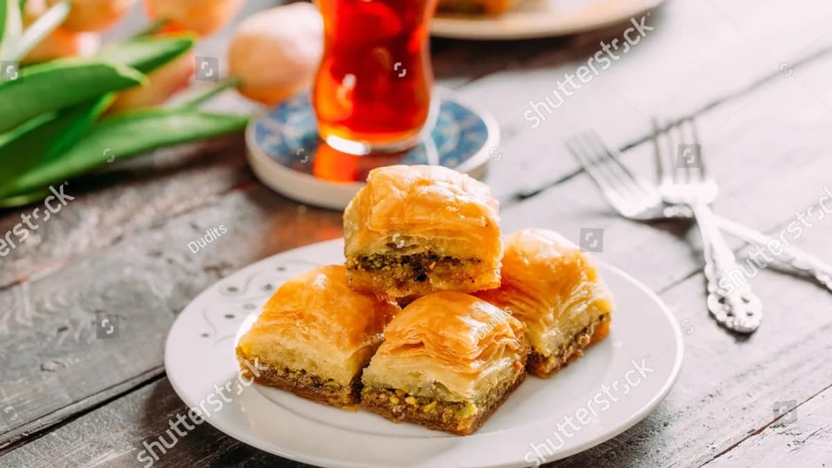 Vaníliás, diós baklava