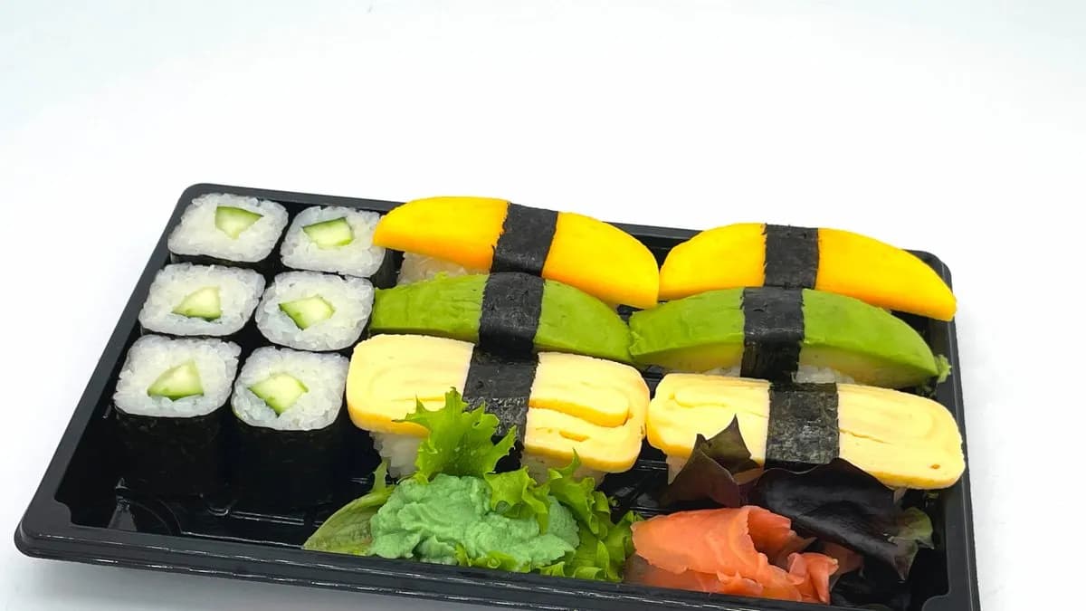 J12. 12 db-os vegán tál