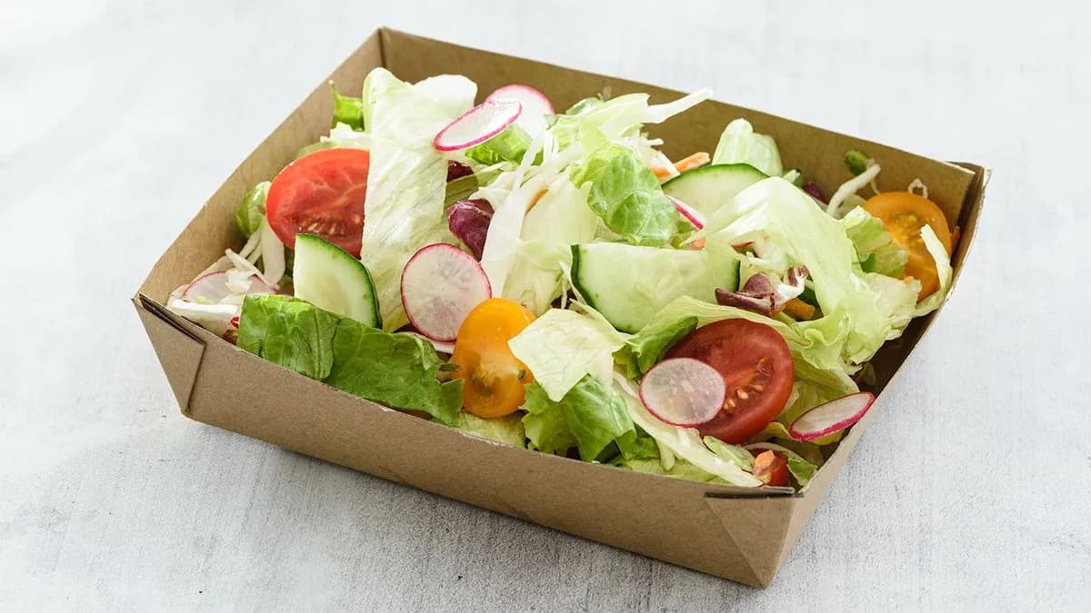 Friss kevert saláta