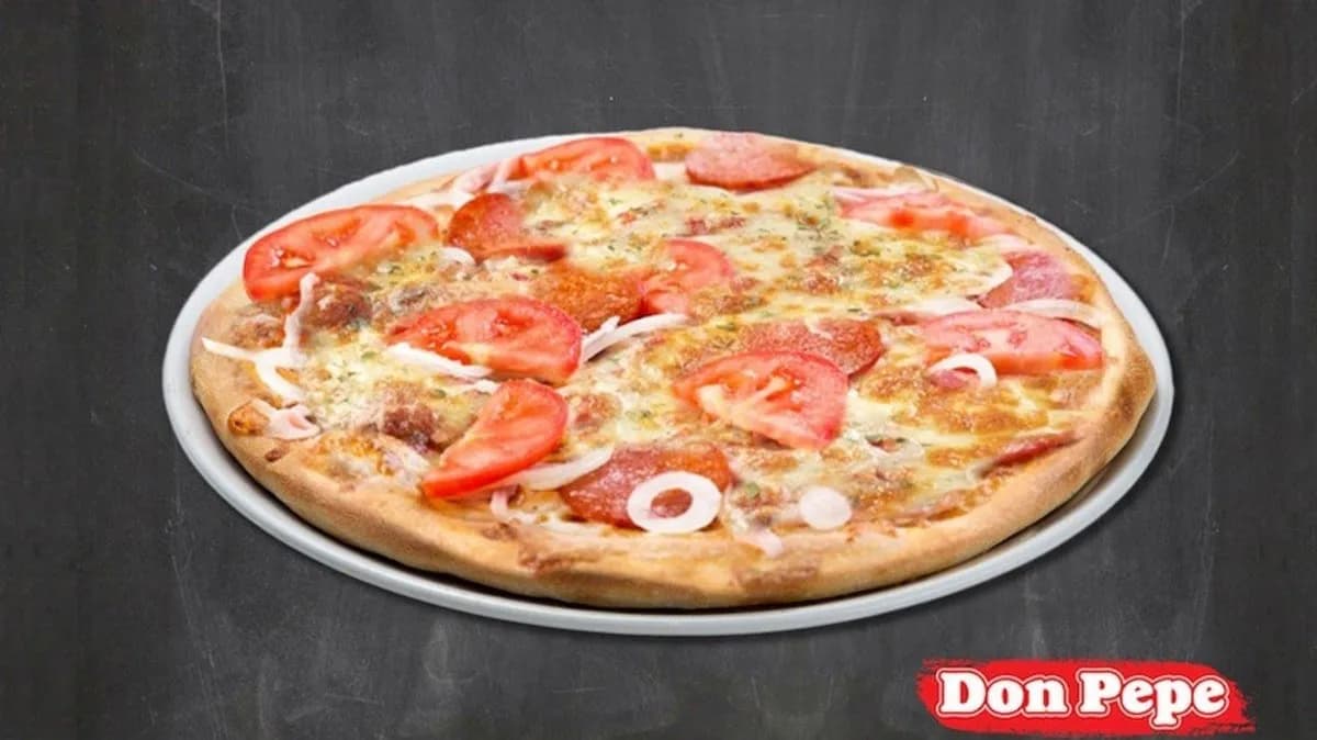 Fokhagymás tejfölös pizza