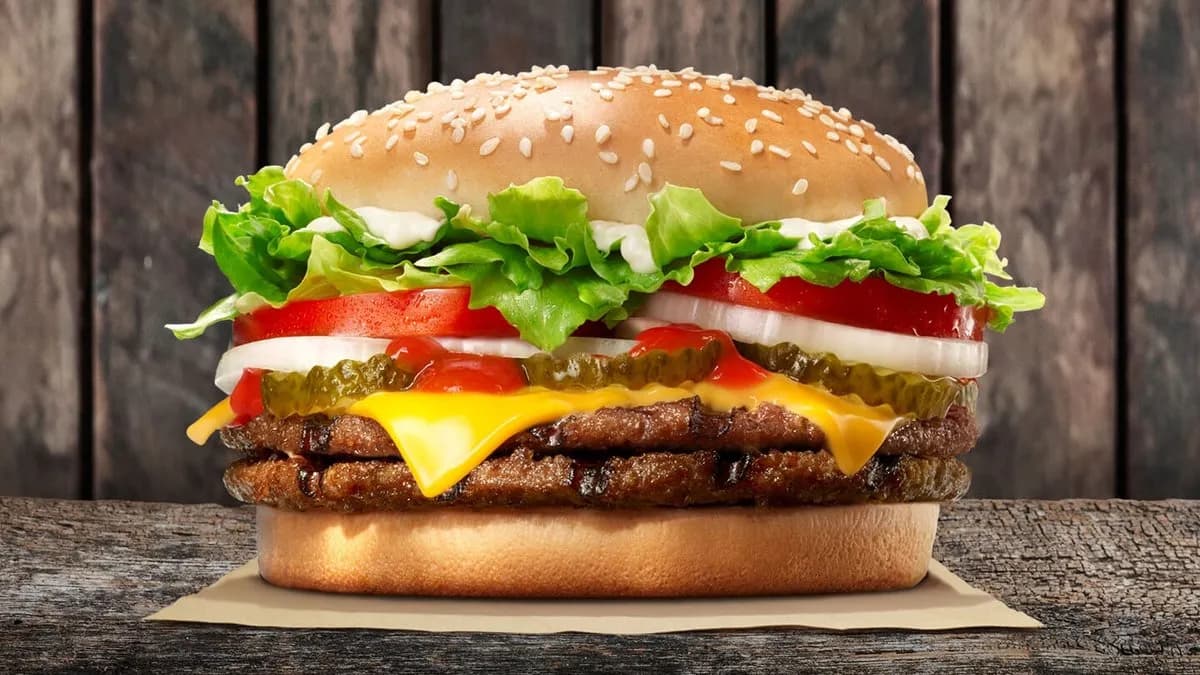 Dupla WHOPPER® Sajttal