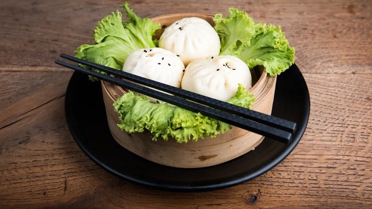 Steamed Vegetable Bun C9