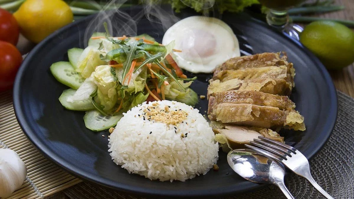 Breaded Fried Chicken Rice Bowl B09