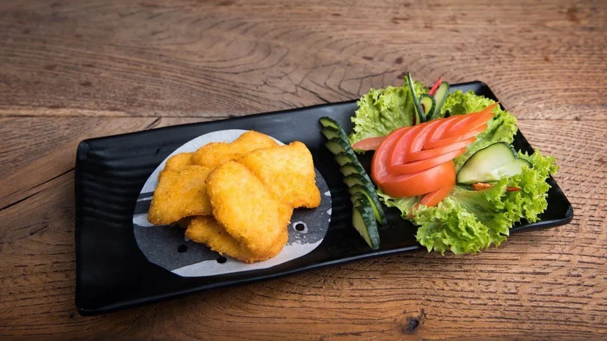 Chicken Strips Tempura with Salad C20