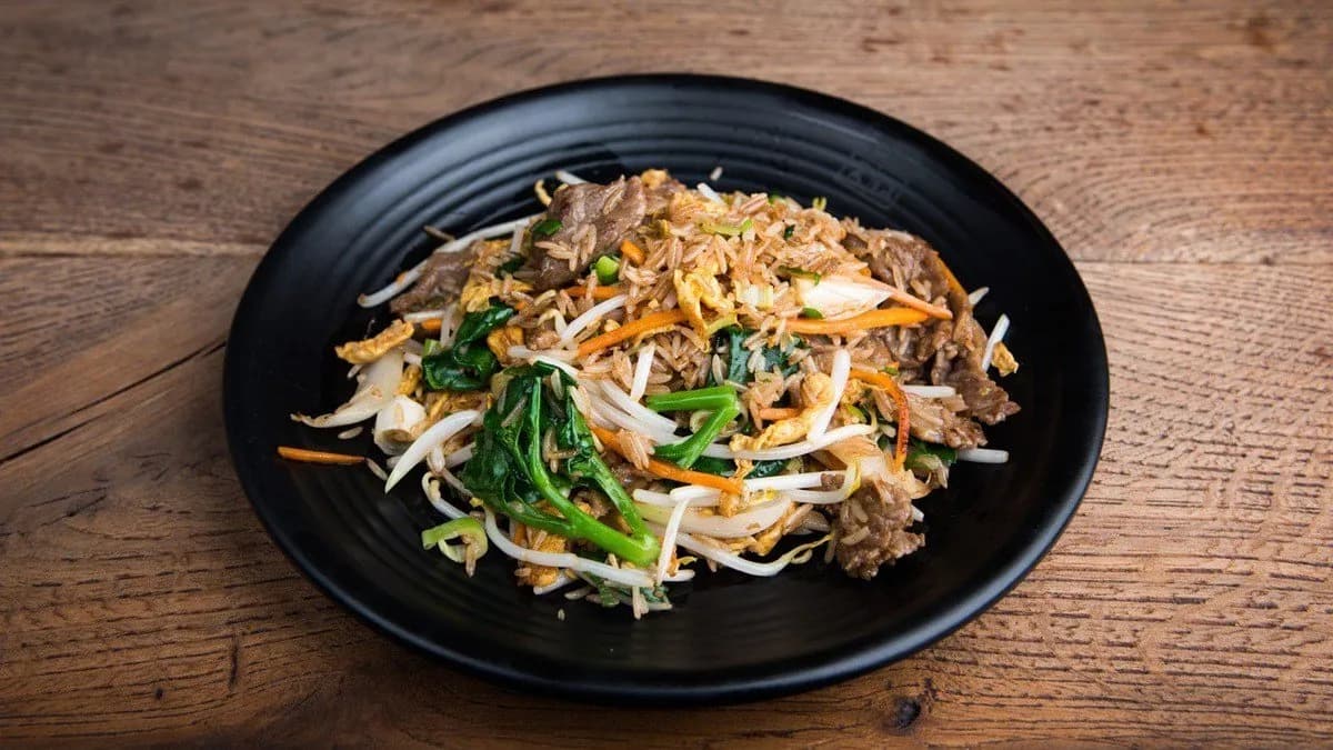 Fried Rice with 4 Options for Topping B16