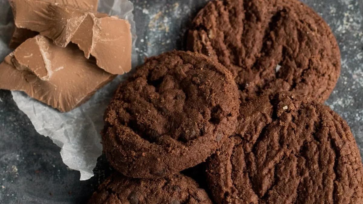 Dupla csokis cookie (dobozos)