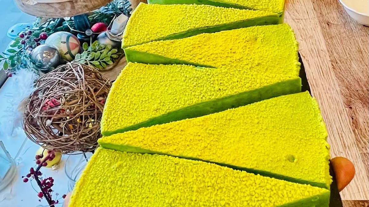 Pisztáciás sajttorta (8 szelet)