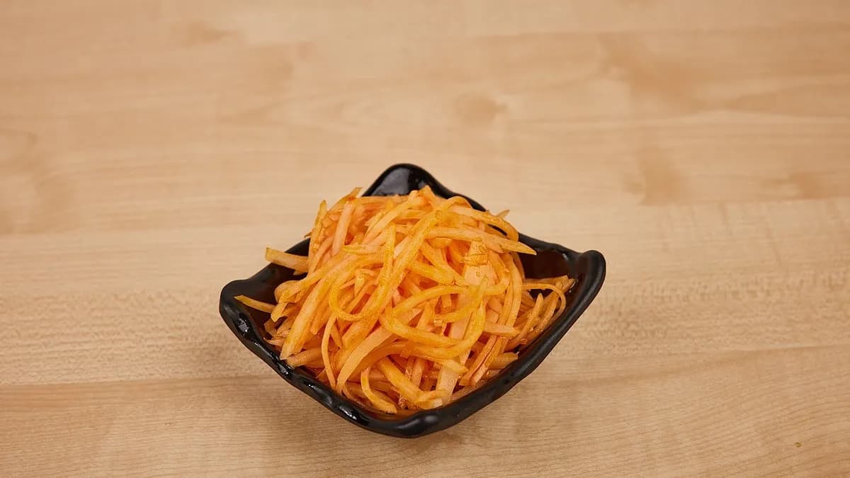 Kínai chilis krumplisaláta