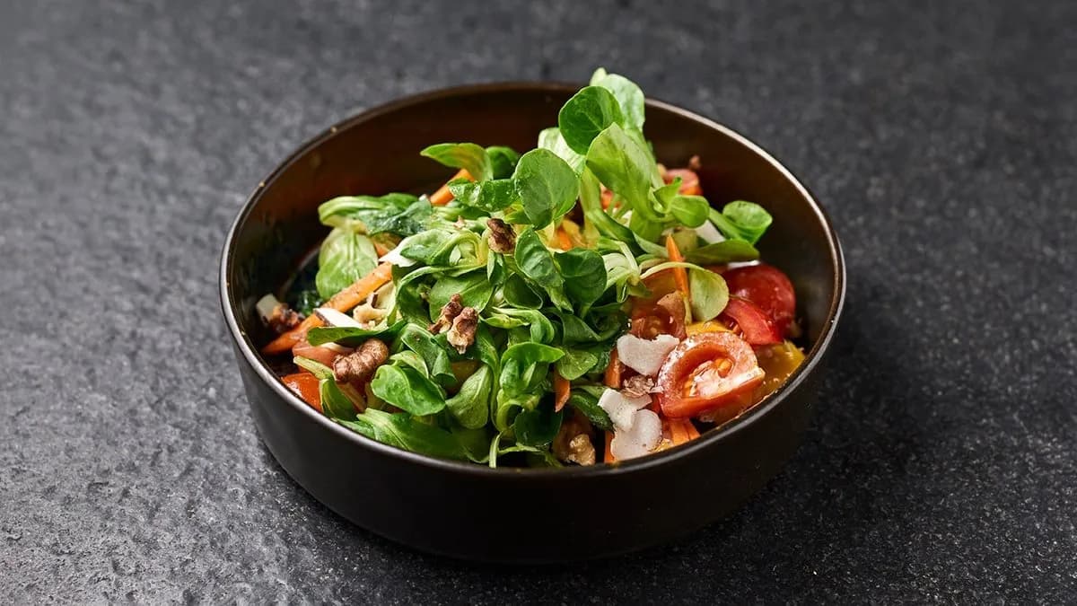 Mangós madársaláta