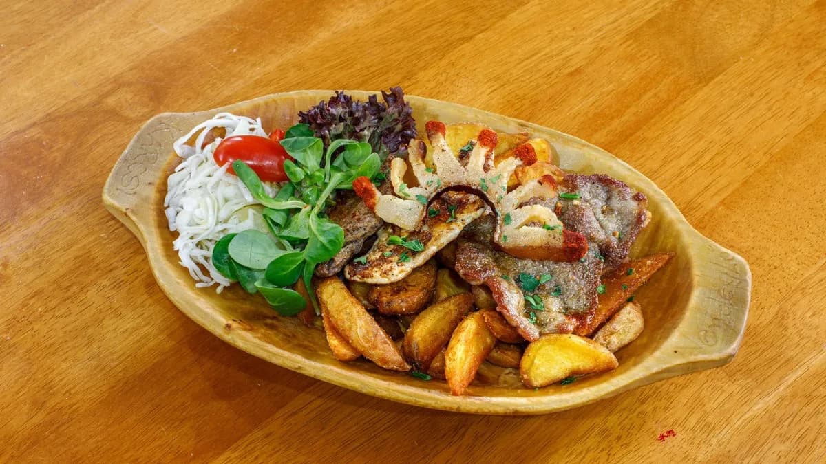 Fokhagymás cigánypecsenye tarjából (köret nélkül)