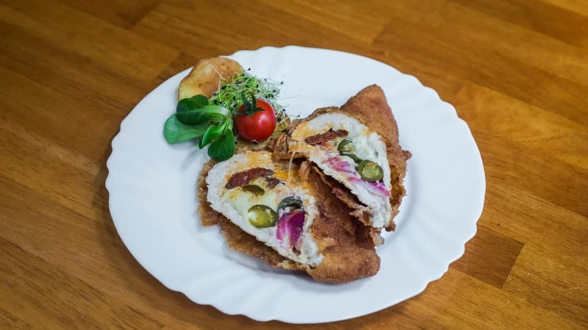 Tüzes töltött pulykamell (köret nélkül)