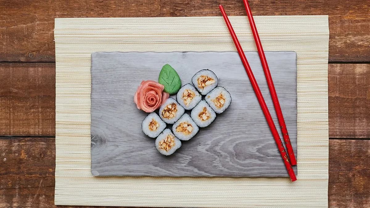 Fűszeres csirke maki