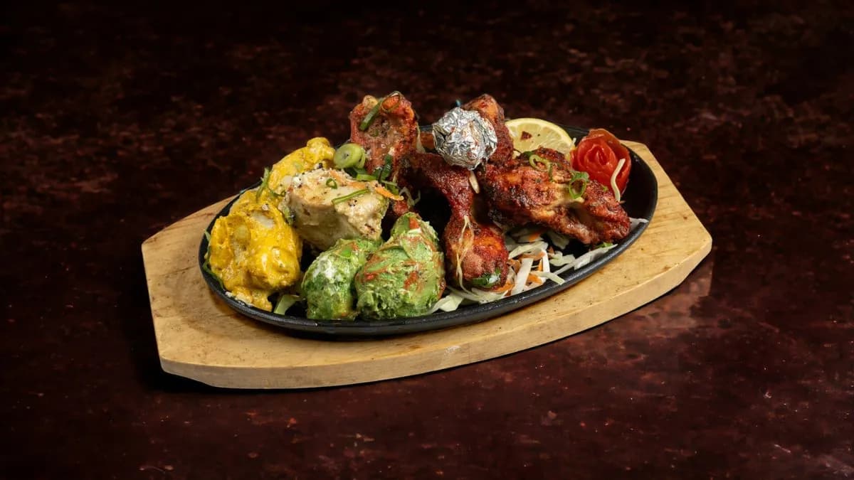 56.Tandoori Platter