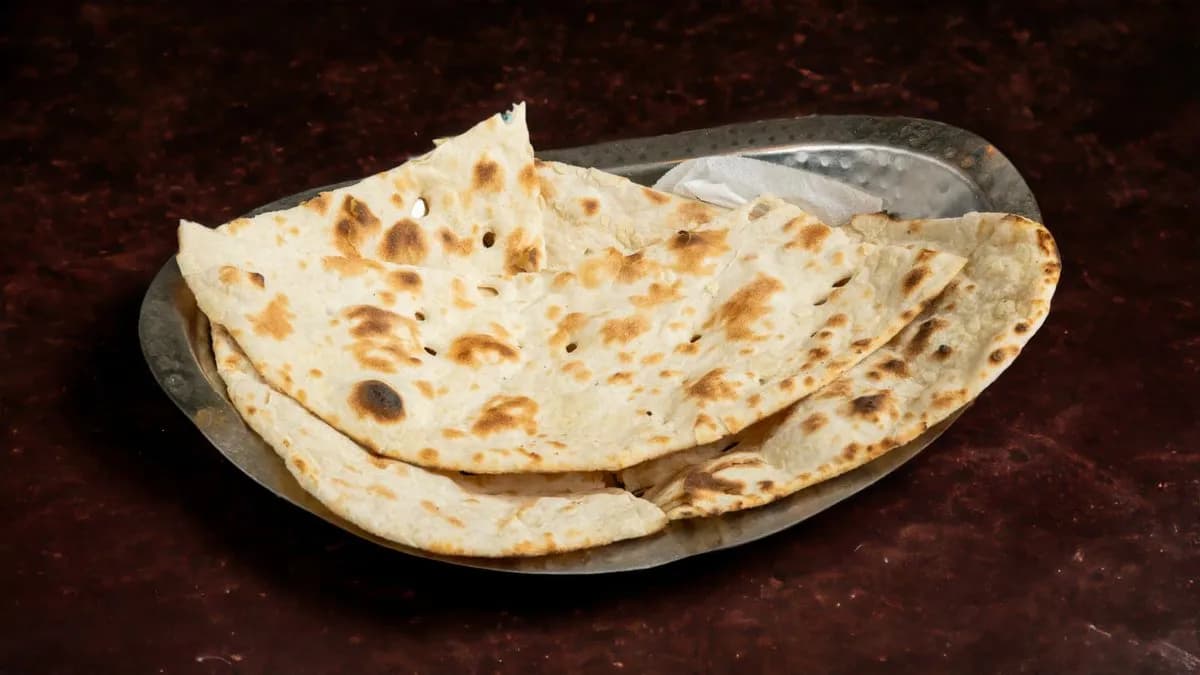132. Plain Naan