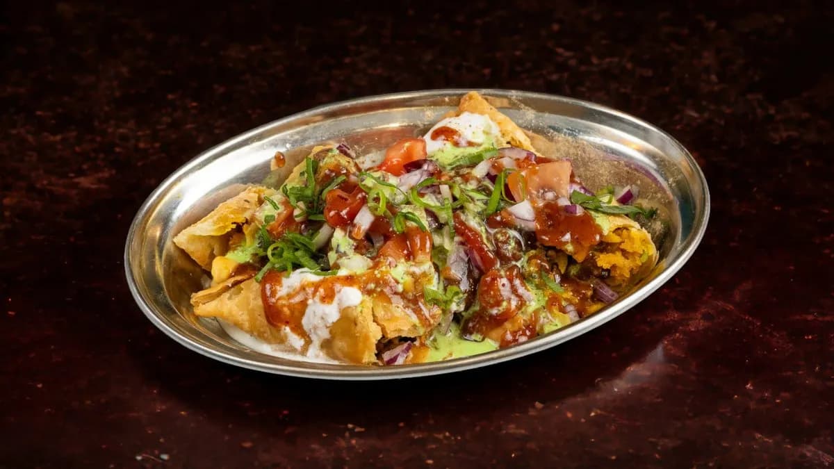 24. Samosa Chaat Crispy