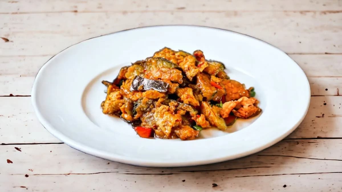 Padlizsános csirkehús