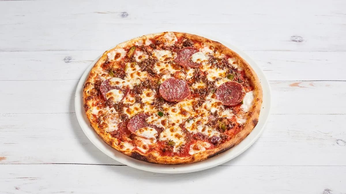 Pepe gino salame Pizza