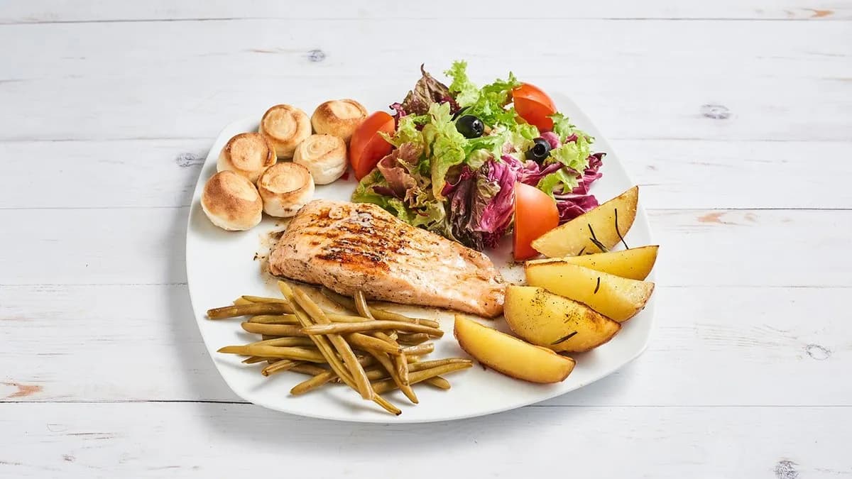 Grillezett lazac pezsgőmártással