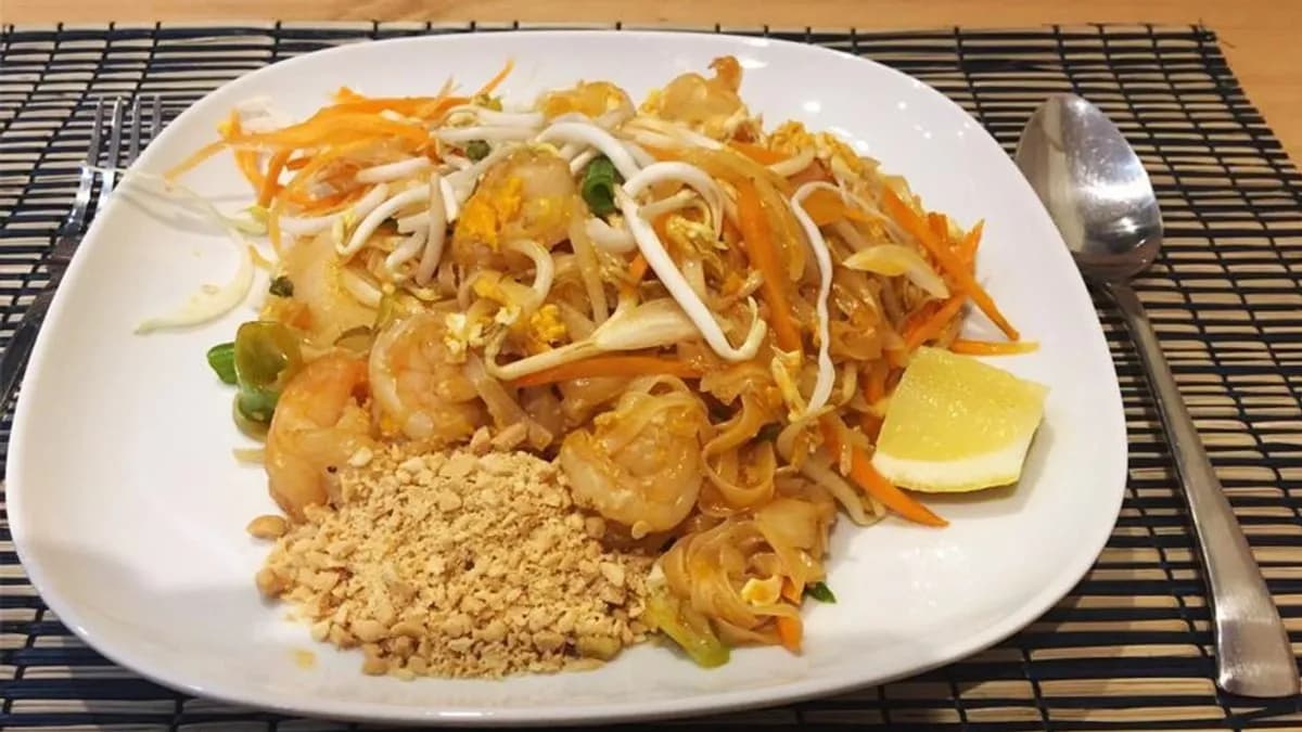 B1 - PAD THAI