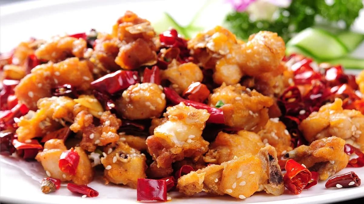 D29 Sült csirkefalatok chilivel