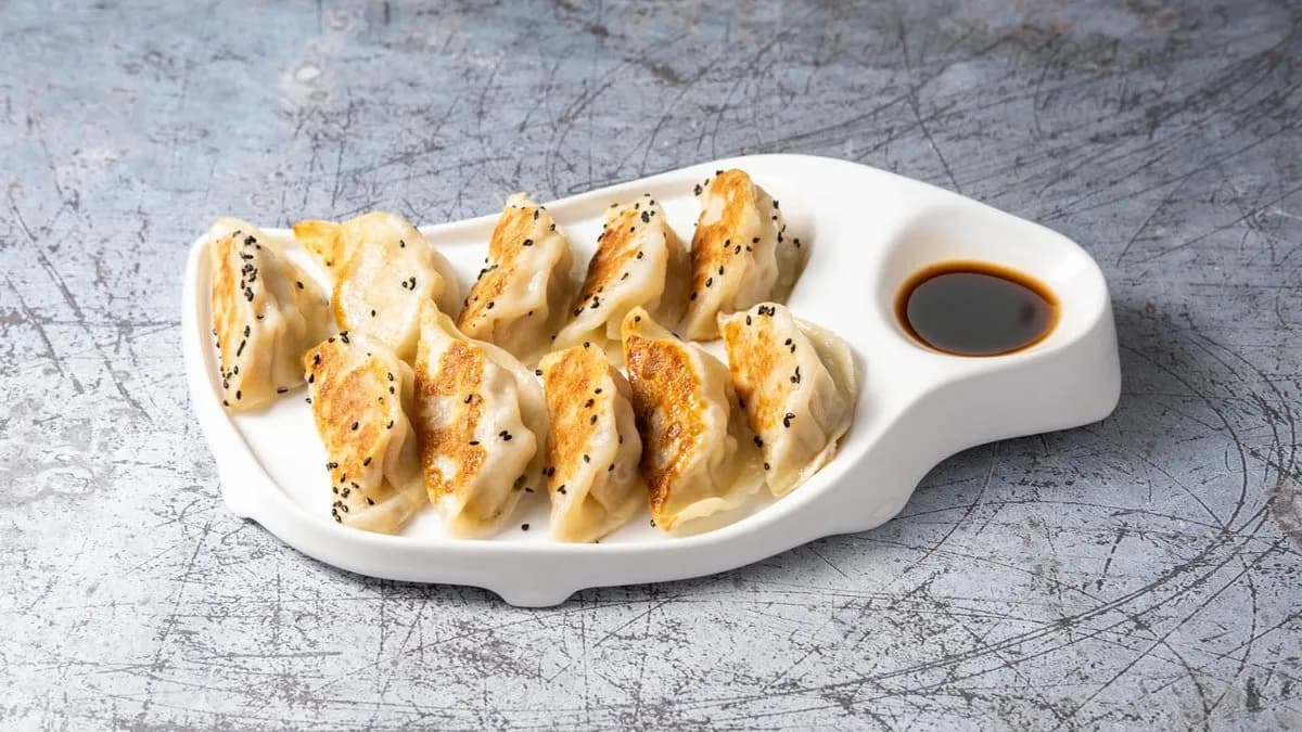 Pirított húsos táska / Pan fried meat dumplings (10db/pcs)
