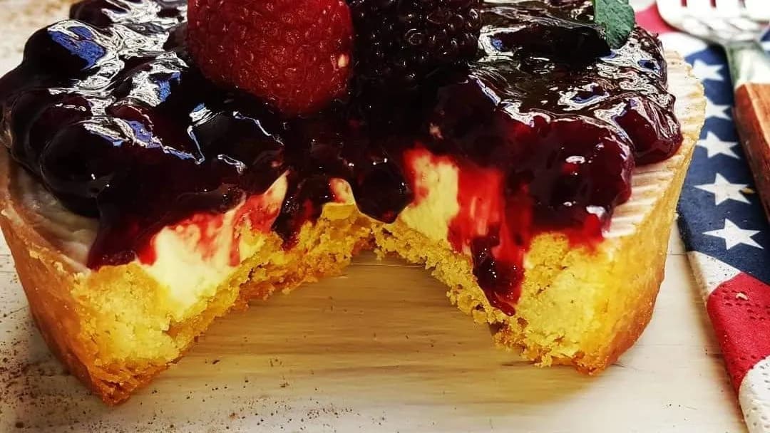 Mascarponés málnás pite