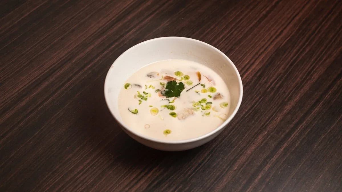 Tom Kha