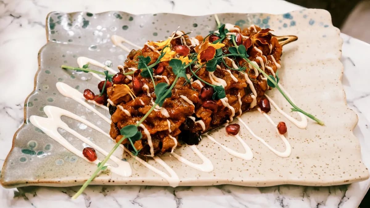 18. Moutabal Zaalouk