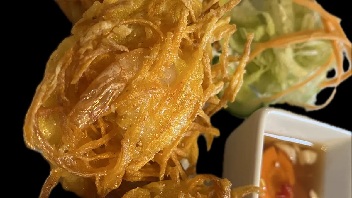 Crispy Sweet potato with shrimp (3db) BANH TOM